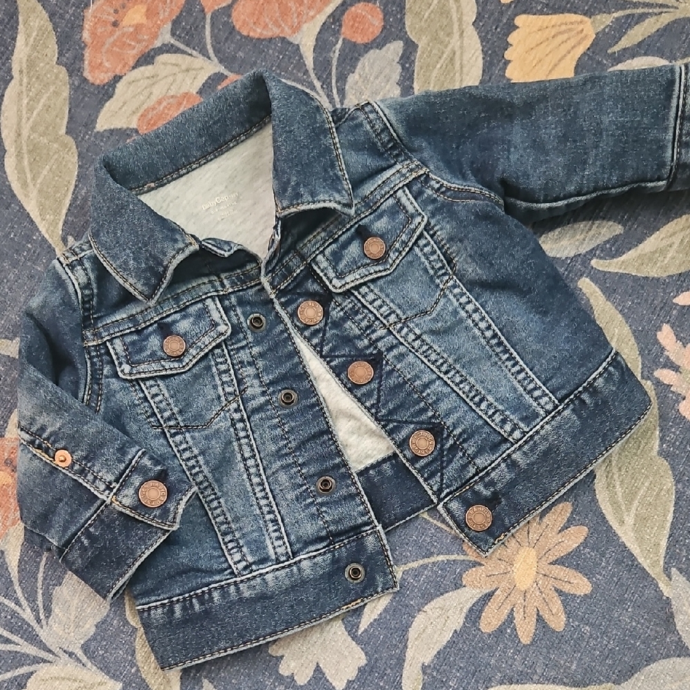 GAP Blue Jean Jacket Classic Denim Style